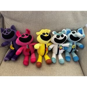 ⭐️Big Smiling Plush Lot